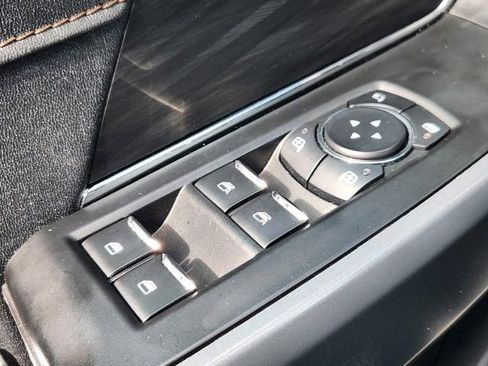 Used 2024 Ford F150 Lariat w/ FX4 Off-Road Package image 22