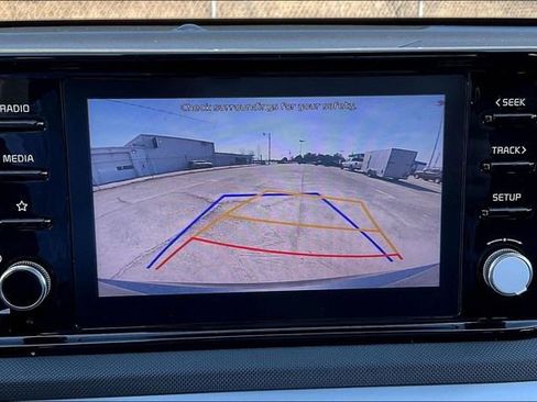 Used 2022 Kia K5 LXS image 12