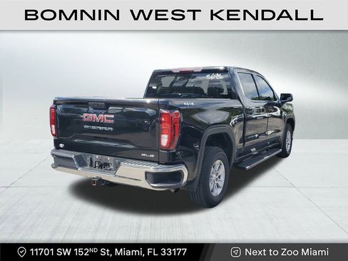 Used 2023 GMC Sierra 1500 SLE image 7