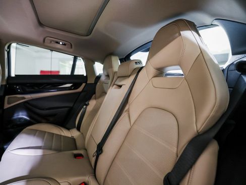 New 2026 Porsche Panamera 4 image 24