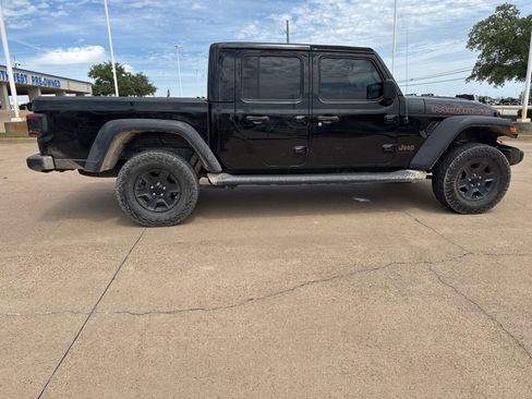 Used 2022 Jeep Gladiator Mojave w/ LED Lighting Group AWD/4WD image 8