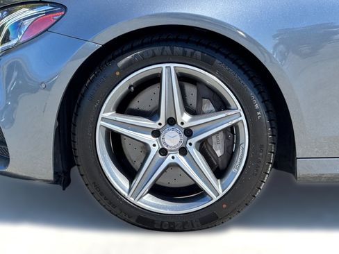 Used 2017 Mercedes-Benz E 300 image 12