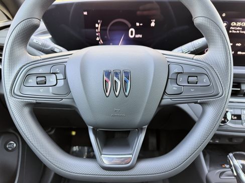 New 2026 Buick Envista Preferred FWD image 29