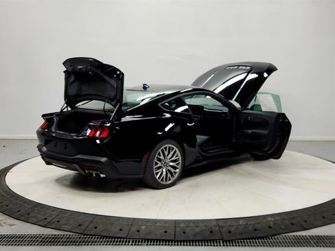 New 2026 Ford Mustang GT Premium image 15