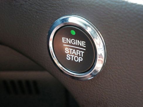 Certified 2024 Ford Edge Titanium image 23