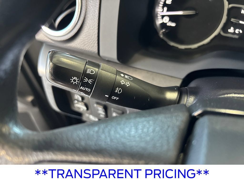 Used 2018 Toyota Tundra SR5 w/ SR5 Upgrade Package RWD image 22
