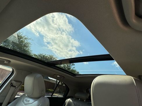 Used 2020 Cadillac XT4 Premium Luxury w/ Driver Awareness Package image 24