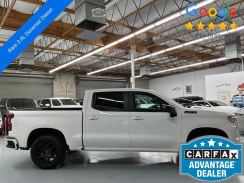 Used 2023 Chevrolet Silverado 1500 RST w/ Z71 Off-Road Package AWD/4WD image 4