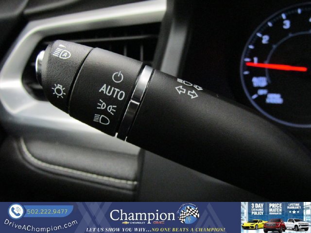 Certified 2023 GMC Acadia SLE w/ Driver Convenience Package FWD image 25