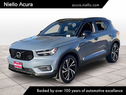 Used 2020 Volvo XC40 T5 R-Design