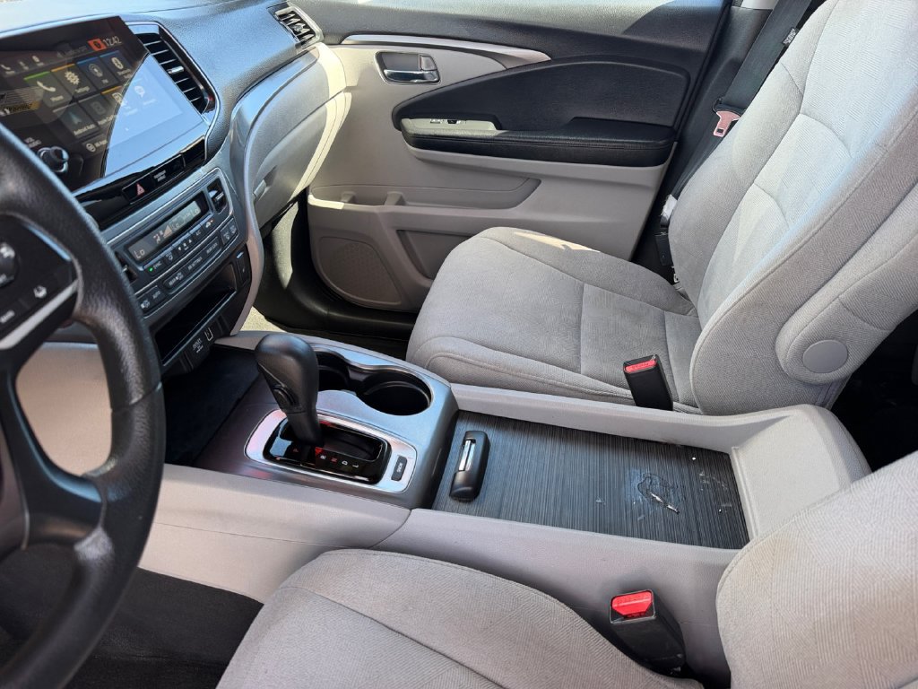 Used 2020 Honda Pilot EX image 12