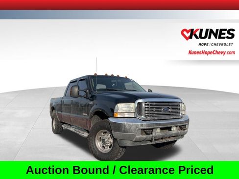 Used 2003 Ford F250 Lariat image 1