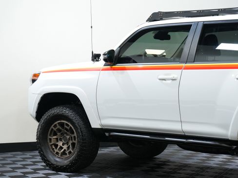 Used 2023 Toyota 4Runner 40th Anniversary SE image 21