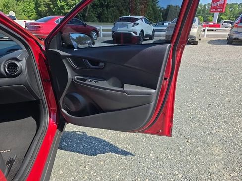 Used 2021 Hyundai Kona SEL w/ Cargo Package FWD image 41