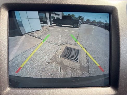 Used 2022 Jeep Cherokee Trailhawk w/ Trailer Tow Group AWD/4WD image 6