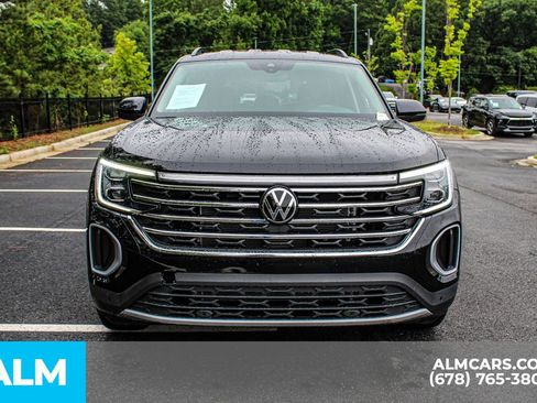 Used 2025 Volkswagen Atlas SE FWD image 10