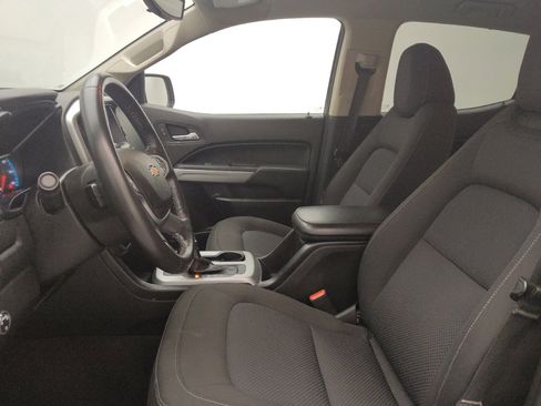 Used 2019 Chevrolet Colorado LT RWD image 17