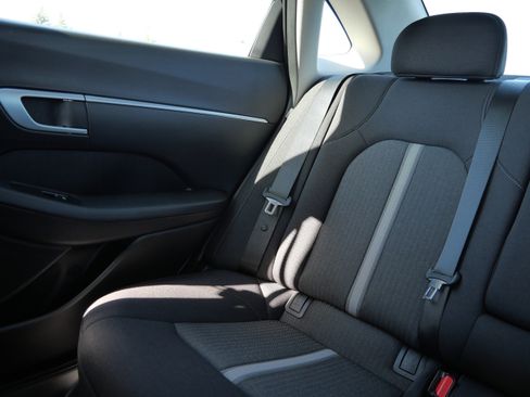 Certified 2025 Hyundai Sonata SEL image 12