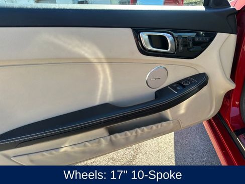 Used 2016 Mercedes-Benz SLK 300 image 12