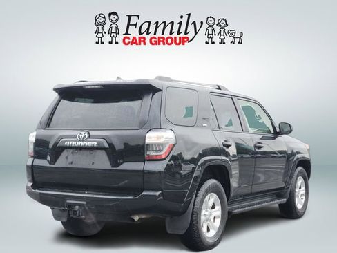 Used 2024 Toyota 4Runner SR5 RWD image 4