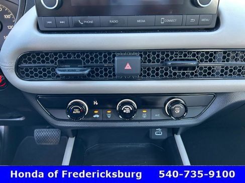 Certified 2024 Honda HR-V LX image 24