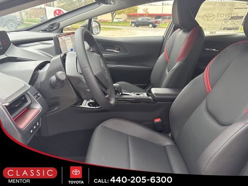 New 2026 Toyota Prius Plug-In Hybrid image 9