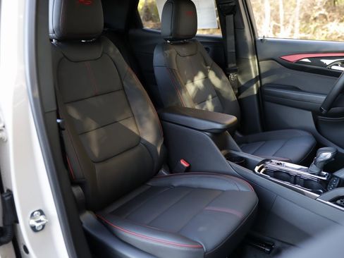 New 2026 Chevrolet TrailBlazer RS w/ Driver Confidence Package image 28