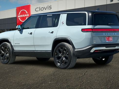 Used 2023 Rivian R1S Adventure AWD/4WD image 7