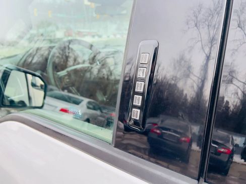 Used 2015 Ford F150 XLT w/ Trailer Tow Package image 16