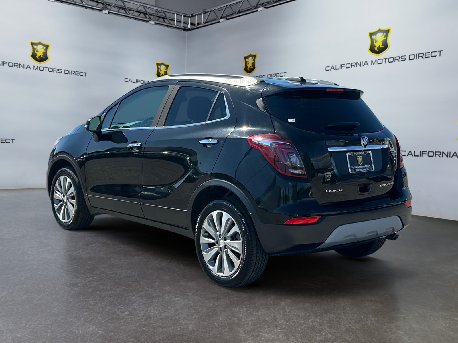 Used 2018 Buick Encore Preferred FWD image 3