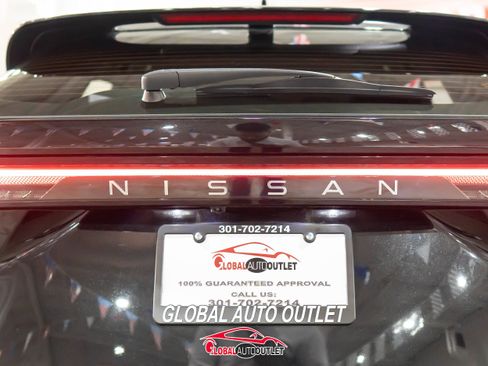 Used 2023 Nissan Ariya FWD image 44