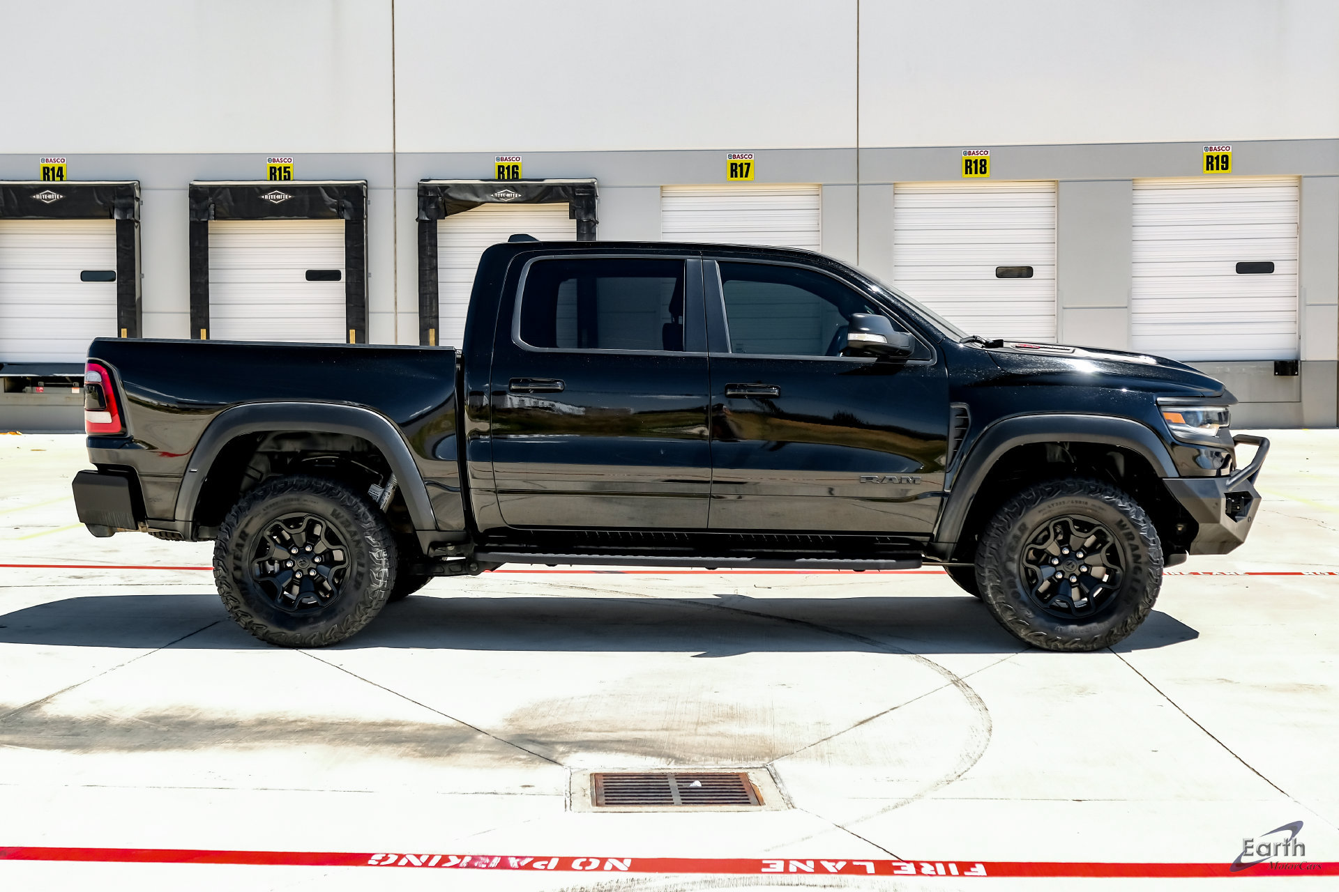 Used 2021 RAM 1500 TRX w/ TRX Level 2 Equipment Group AWD/4WD image 21