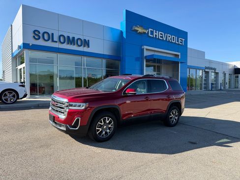 Certified 2023 GMC Acadia SLT FWD image 2