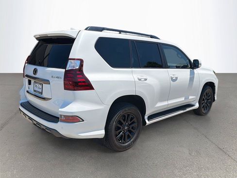 Used 2022 Lexus GX 460 w/ Black Line Special Edition AWD/4WD image 4