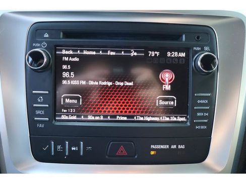 Used 2015 GMC Acadia SLE FWD image 12