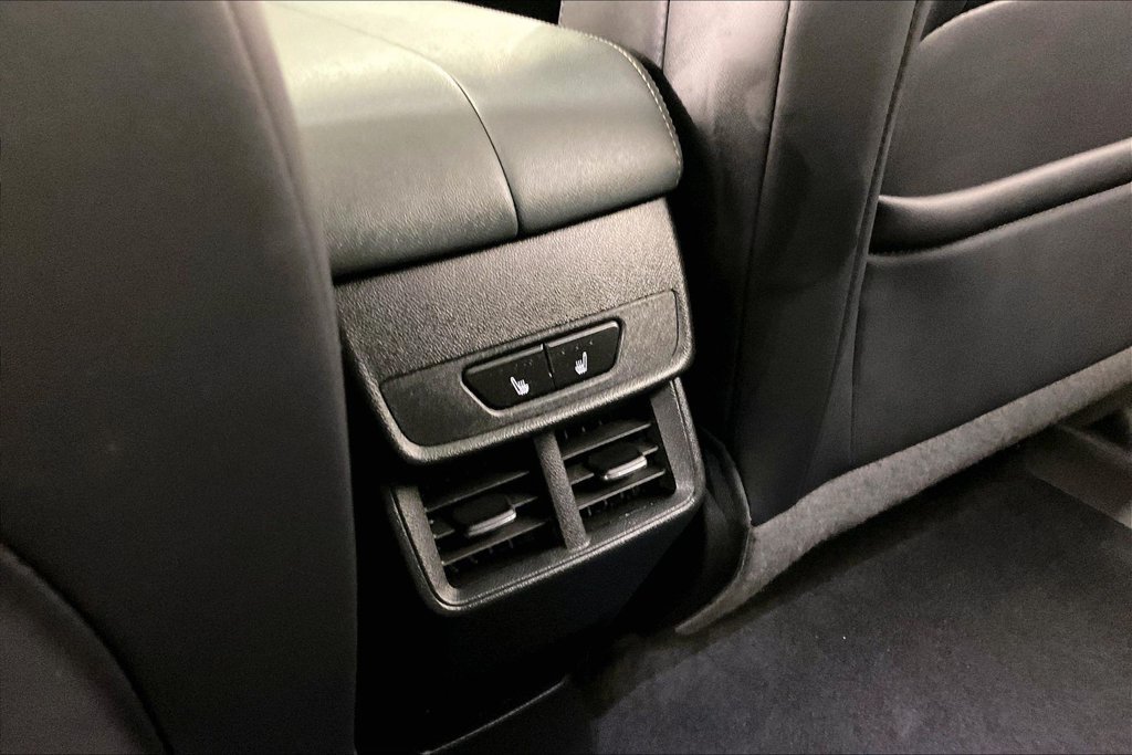 Used 2026 GMC Terrain AT4 w/ Convenience Package III AWD/4WD image 9