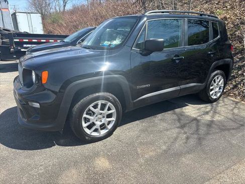 Certified 2023 Jeep Renegade Latitude w/ Premium Group image 1