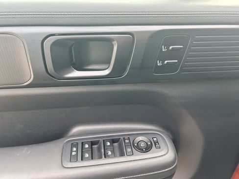 Used 2024 Hyundai Santa Fe Calligraphy image 10