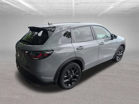 Used 2024 Honda HR-V Sport image 13