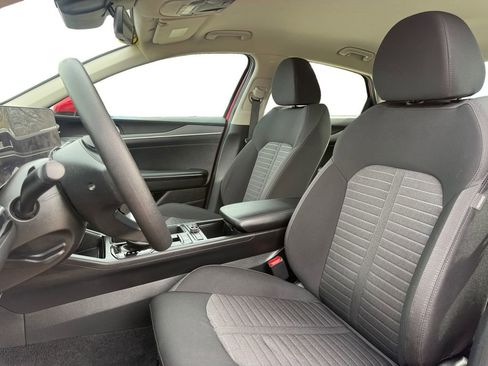 Certified 2025 Kia K5 LXS image 9
