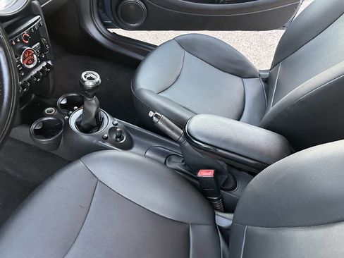 Used 2011 MINI Cooper Hardtop FWD image 7