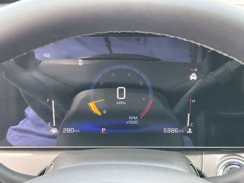 Used 2025 Chevrolet Trax ACTIV image 24