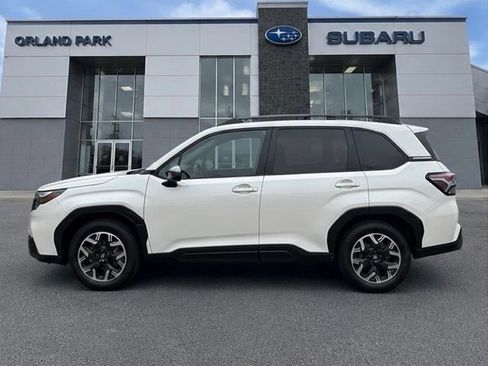 Certified 2026 Subaru Forester Premium AWD/4WD image 8