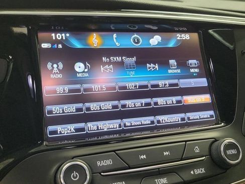Used 2019 Buick Envision Preferred FWD image 28