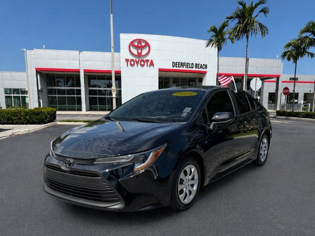 Certified 2024 Toyota Corolla LE FWD image 3