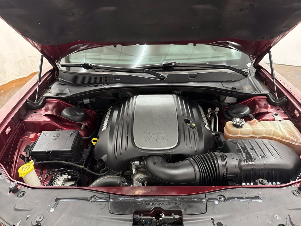 Used 2019 Dodge Charger R/T w/ Plus Group RWD image 34