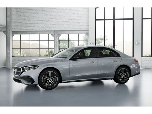 New 2026 Mercedes-Benz E 450 4MATIC Sedan image 37