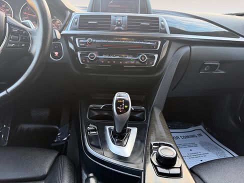 Used 2018 BMW 330i Sedan image 10