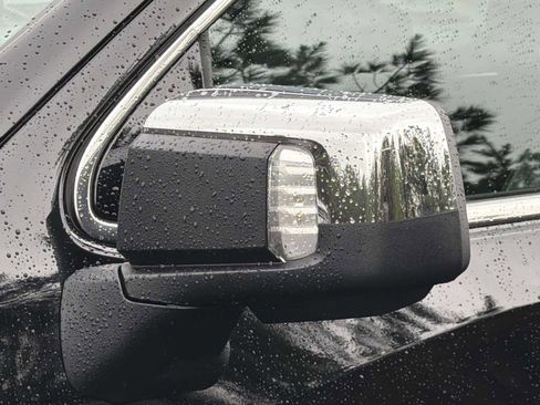 Used 2024 GMC Sierra 1500 Denali image 39