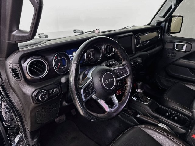 Used 2021 Jeep Wrangler Unlimited Rubicon AWD/4WD image 12